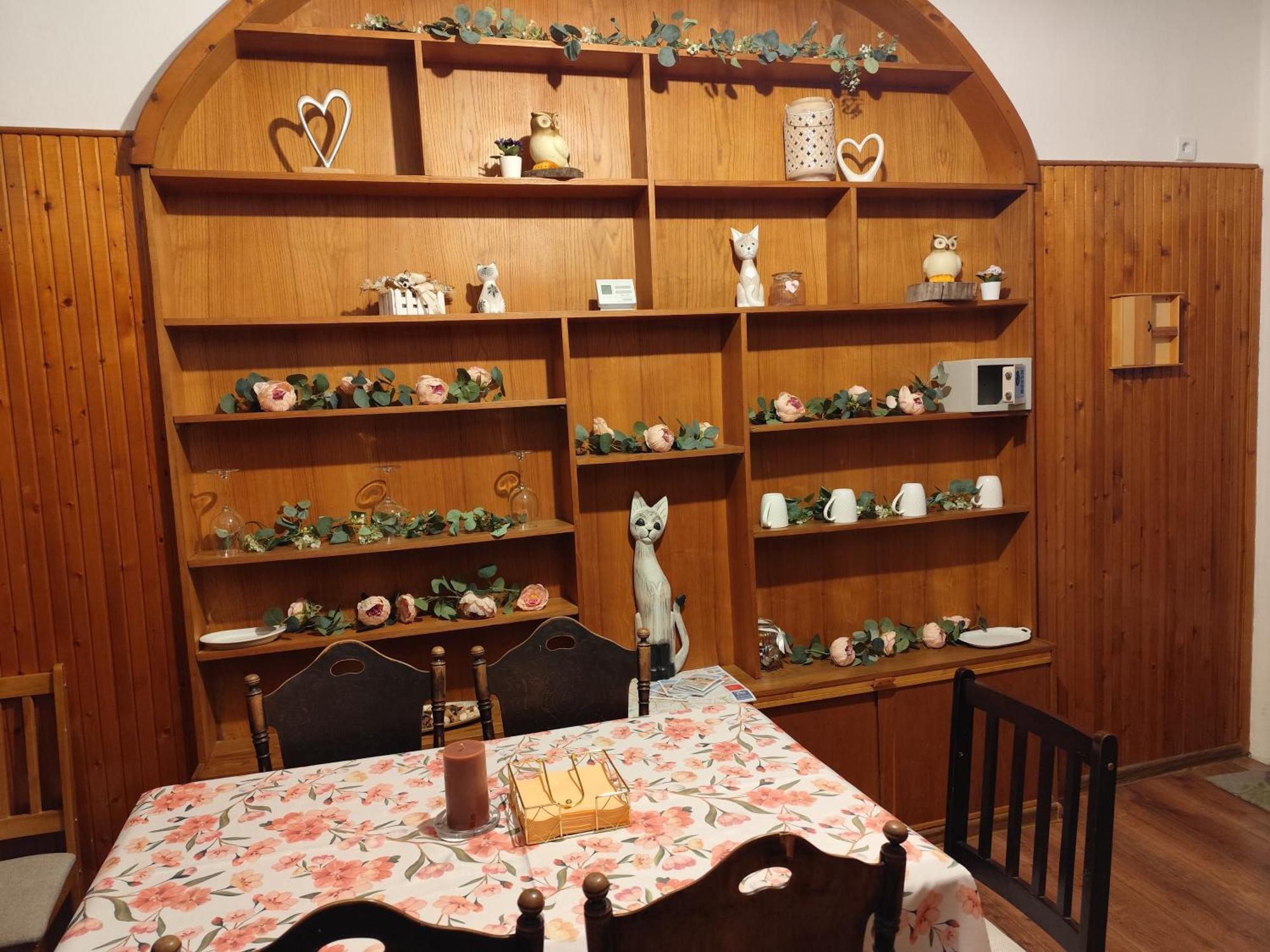 Bazilika Vendeghaz Hotel Eger Luaran gambar